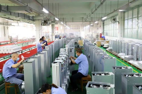 皇家空調(diào)變風(fēng)量風(fēng)口榮獲高新技術(shù)產(chǎn)品稱(chēng)號(hào)，引領(lǐng)網(wǎng)絡(luò)技術(shù)研發(fā)新浪潮