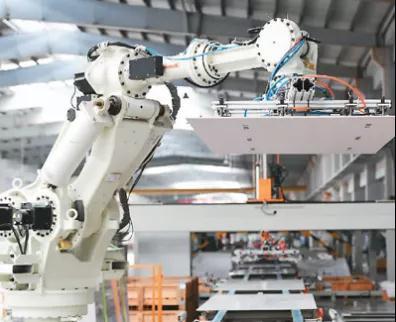 制造業(yè)駛?cè)雱?chuàng)新“高速路” 高端化、智能化、綠色化的發(fā)展趨勢(shì)